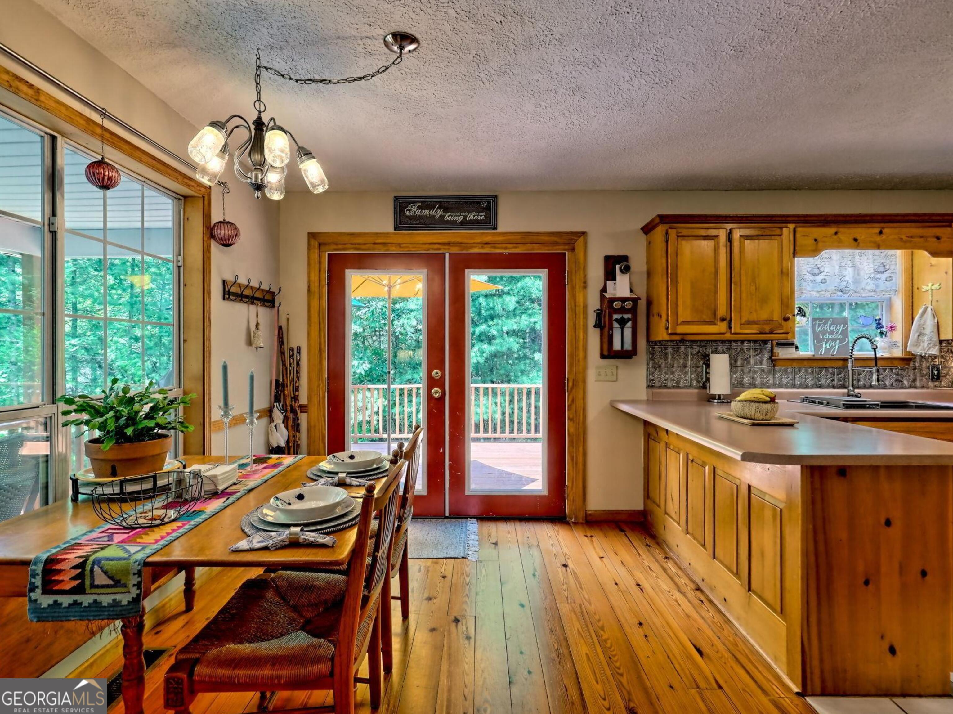 249 Spruce Creek Road Lakemont GA 30552