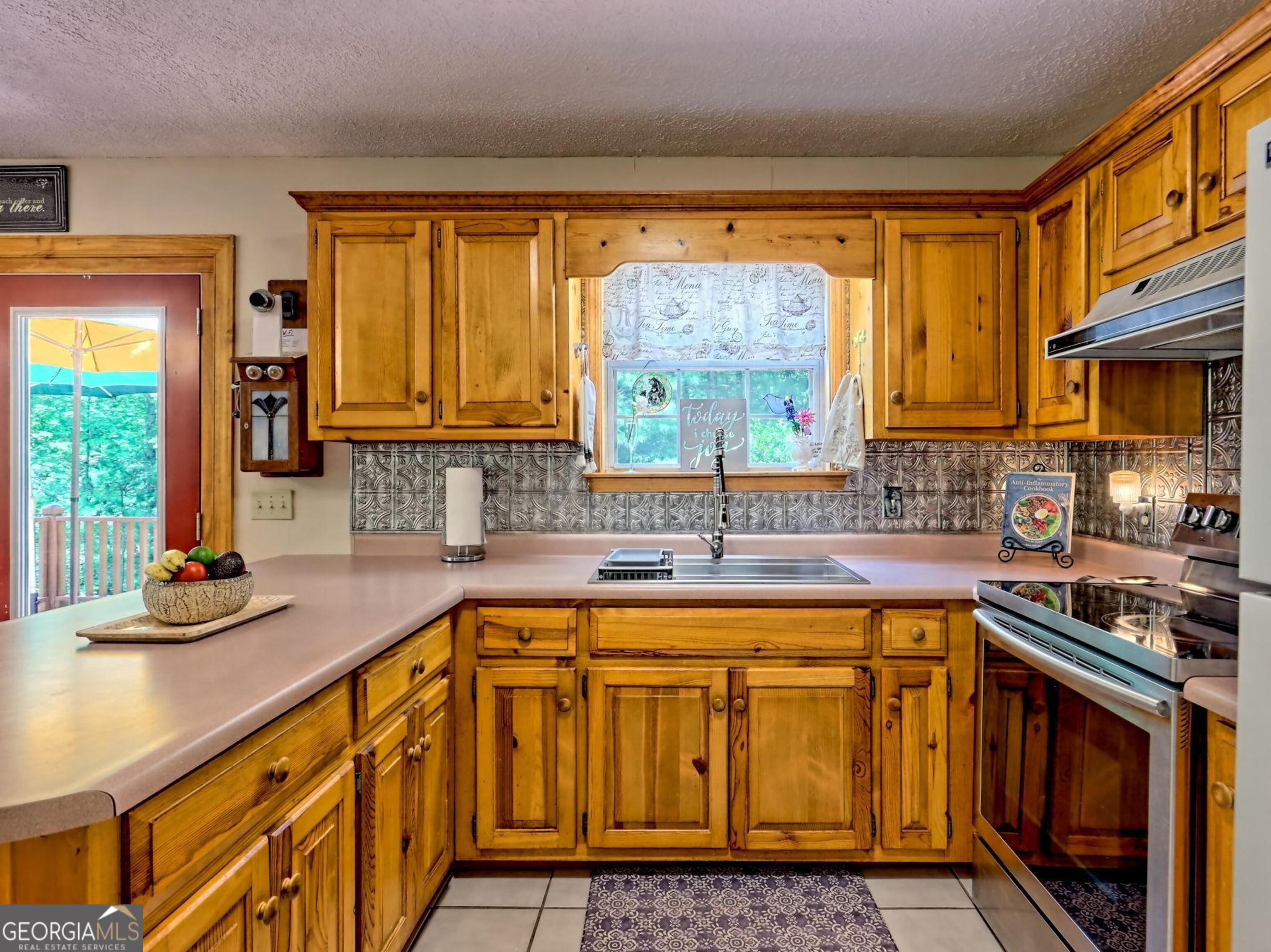 249 Spruce Creek Road Lakemont GA 30552