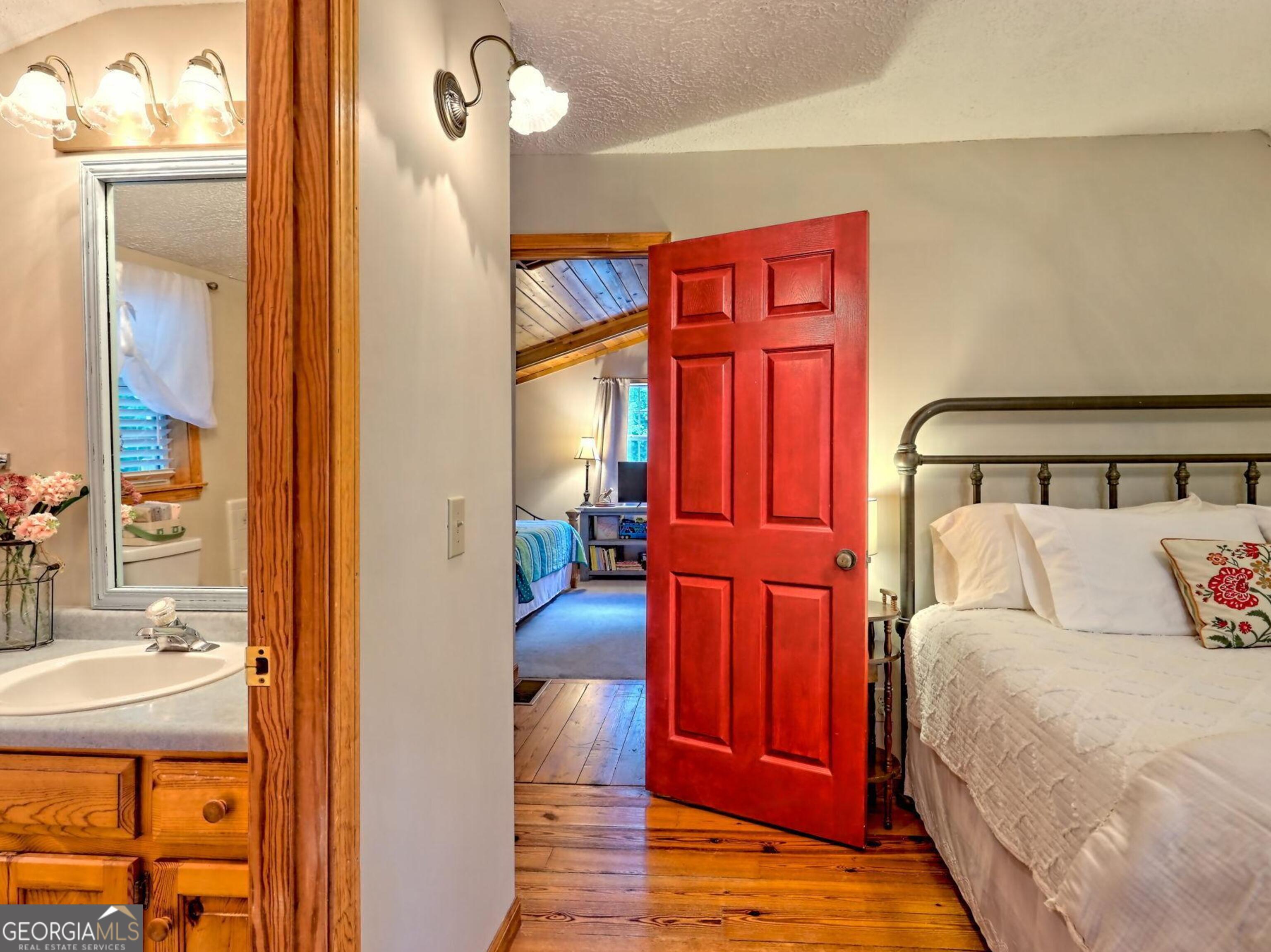 249 Spruce Creek Road Lakemont GA 30552