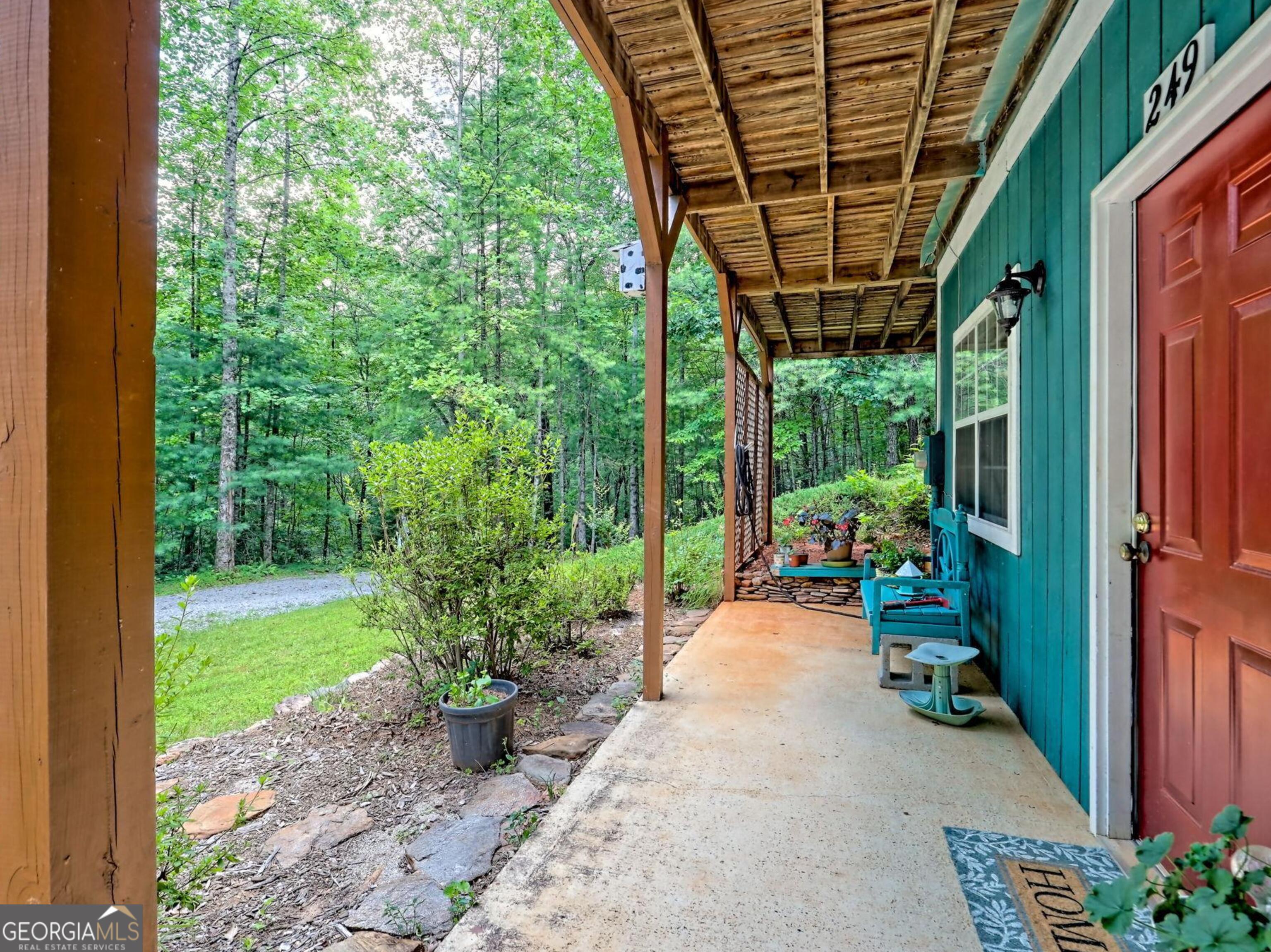 249 Spruce Creek Road Lakemont GA 30552