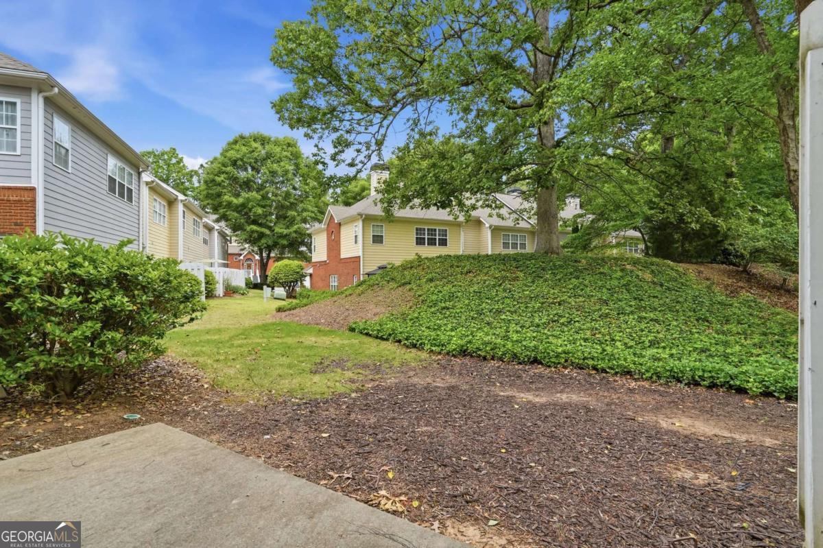 29 Hall Manor Alpharetta GA 30022