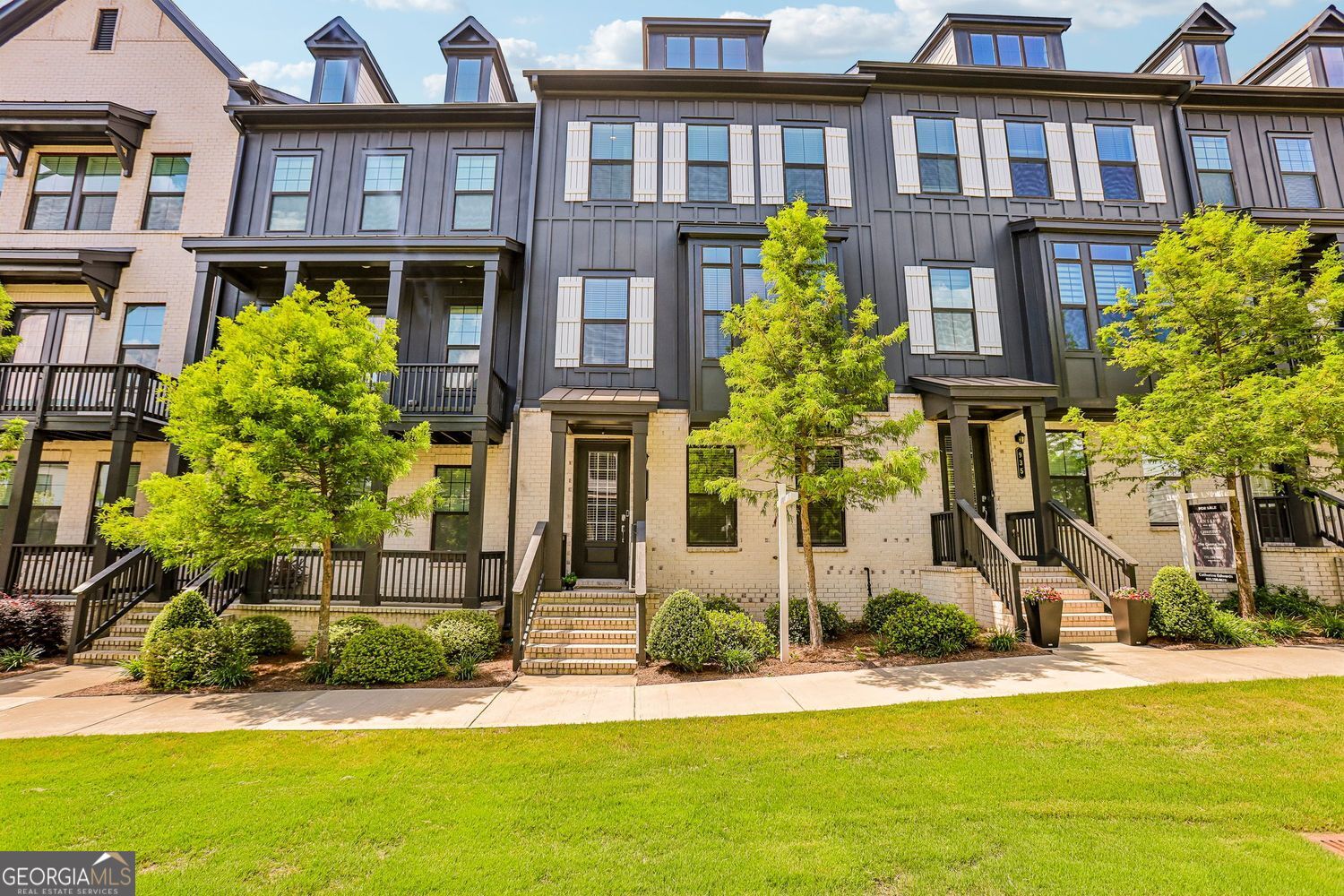 933 Catamaran Court Alpharetta GA 30005