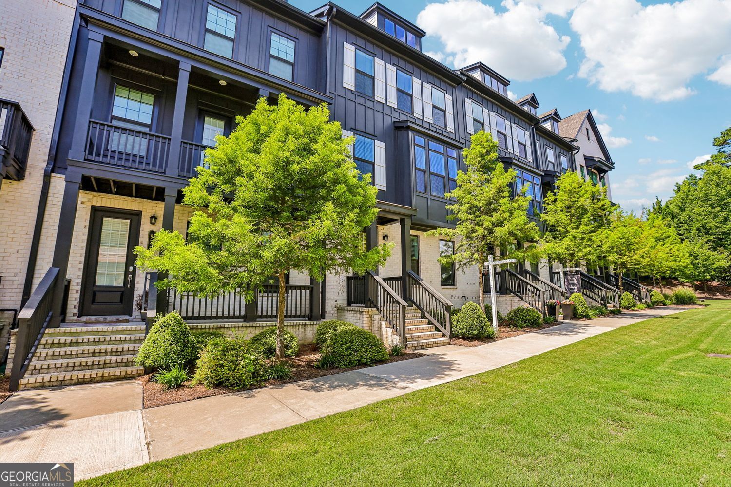 933 Catamaran Court Alpharetta GA 30005