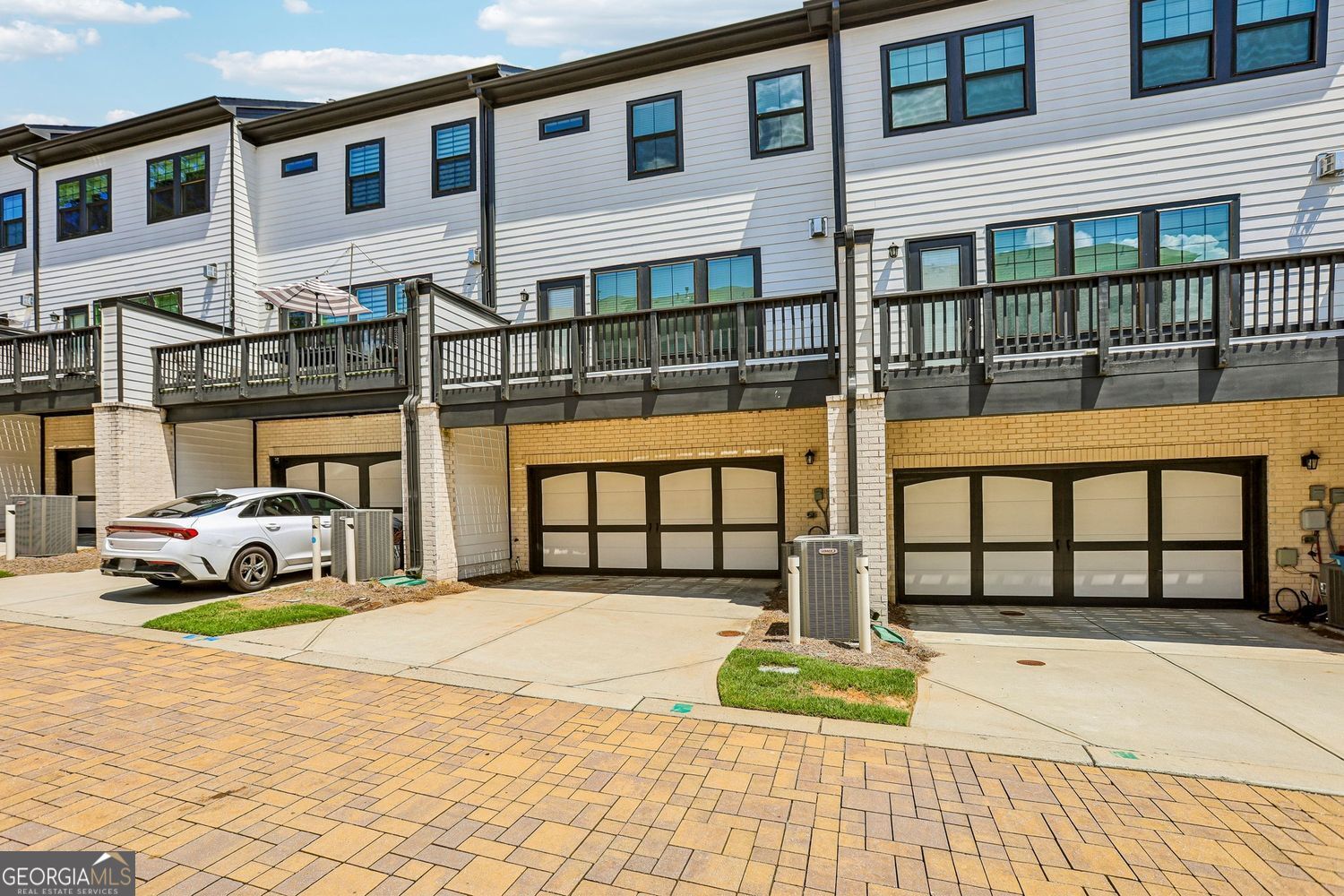 933 Catamaran Court Alpharetta GA 30005