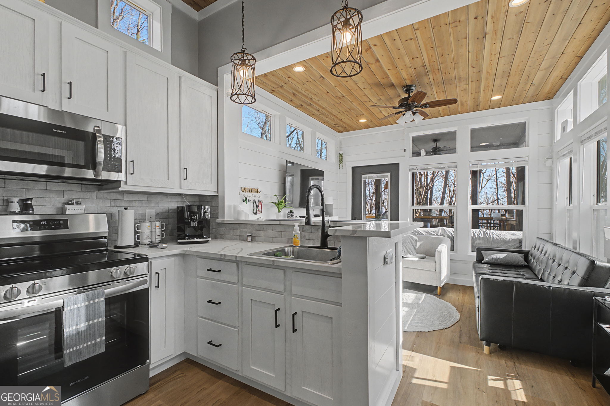 41 Skyview Drive Menlo GA 30731