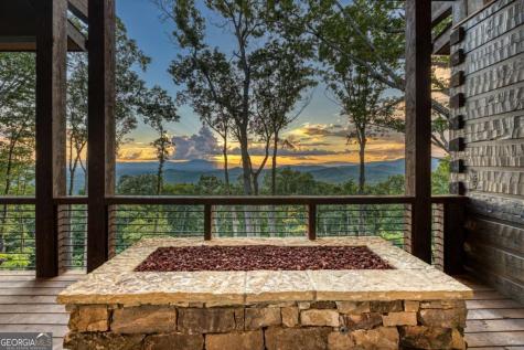 91 Kittatinny Drive Mineral Bluff GA 30559