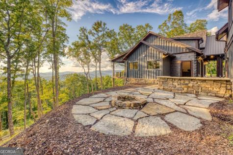 91 Kittatinny Drive Mineral Bluff GA 30559