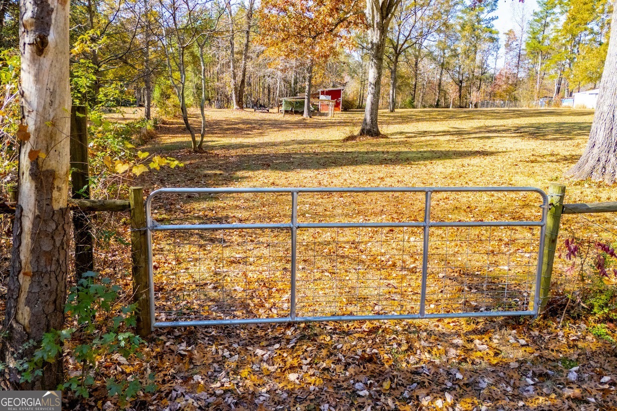 16 Garrett Avenue Bremen GA 30110