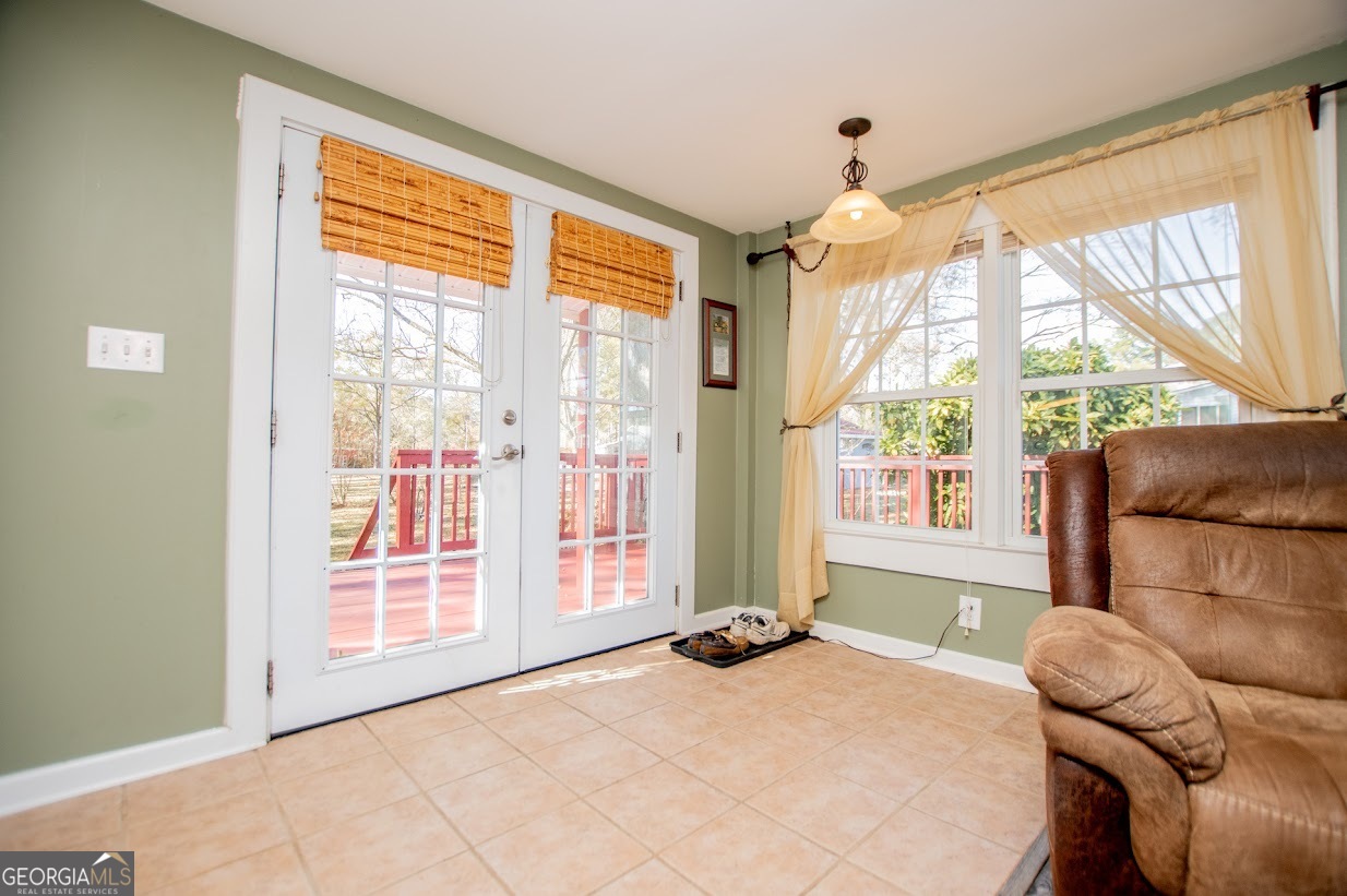 16 Garrett Avenue Bremen GA 30110