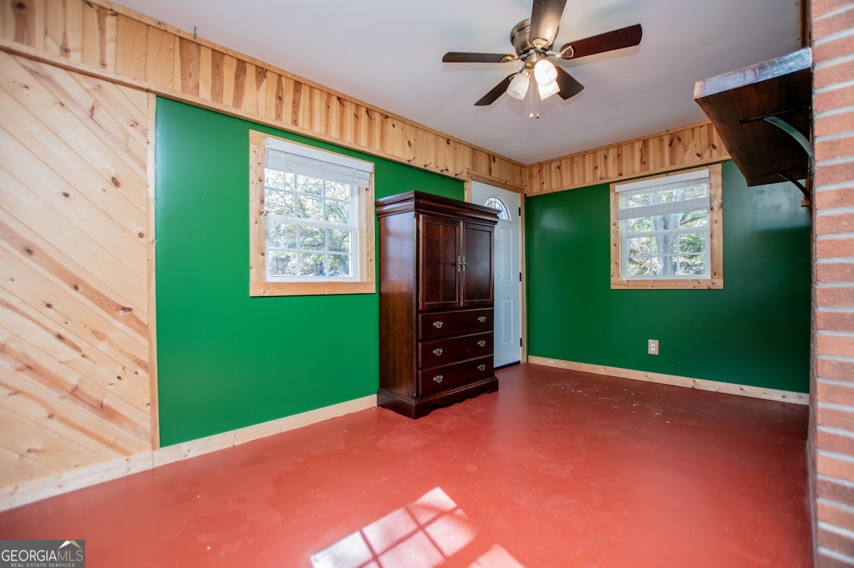 16 Garrett Avenue Bremen GA 30110