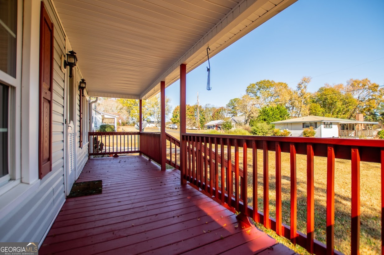 16 Garrett Avenue Bremen GA 30110