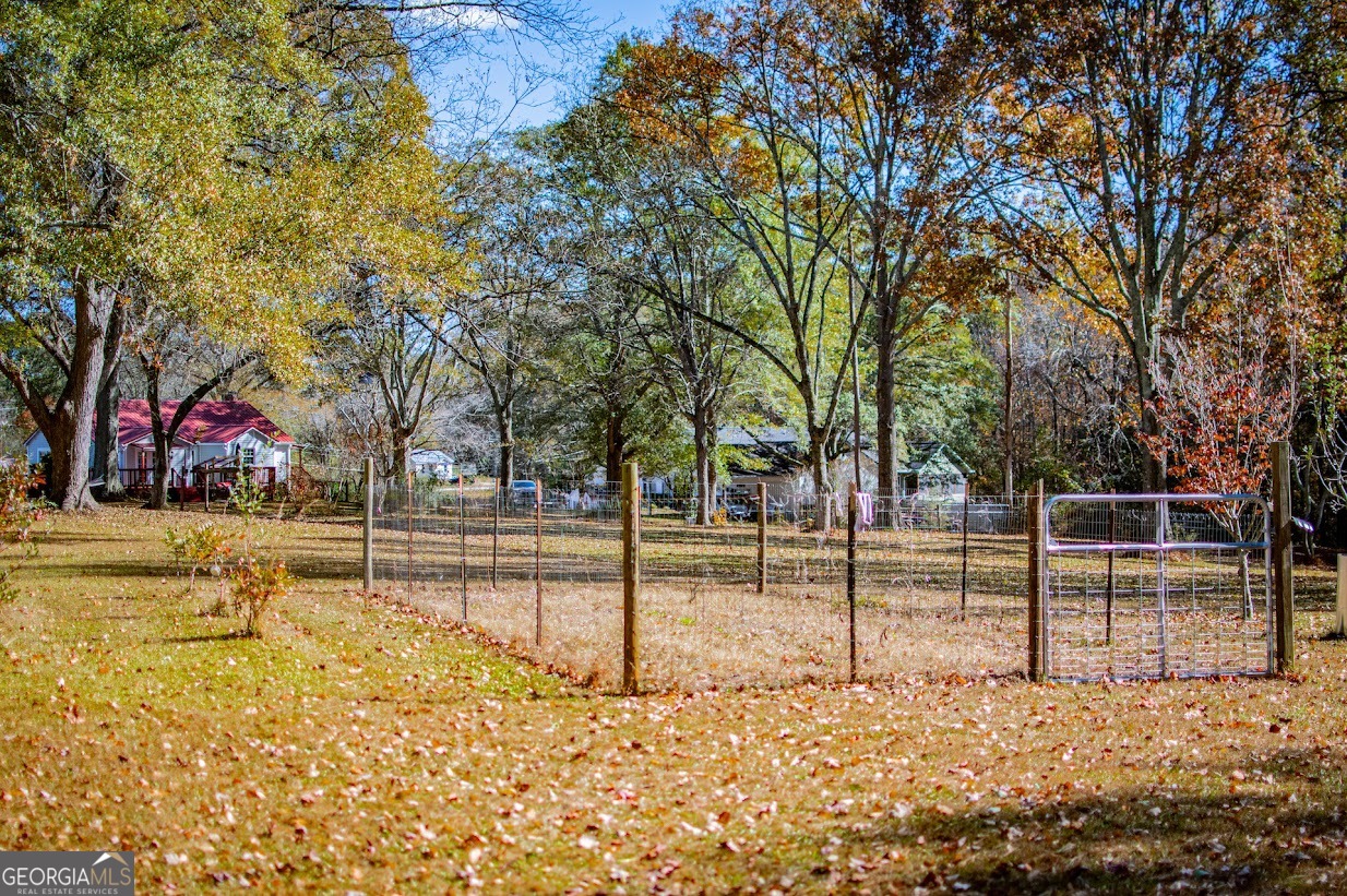 16 Garrett Avenue Bremen GA 30110