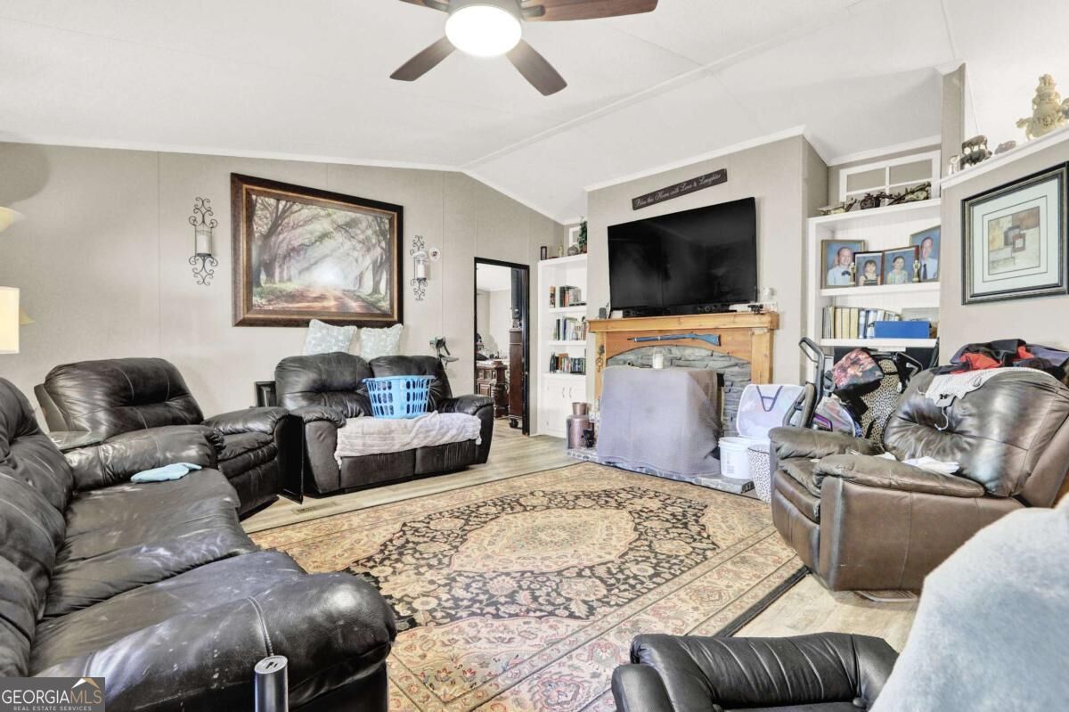 4233 Jim Hood Road Gainesville GA 30506