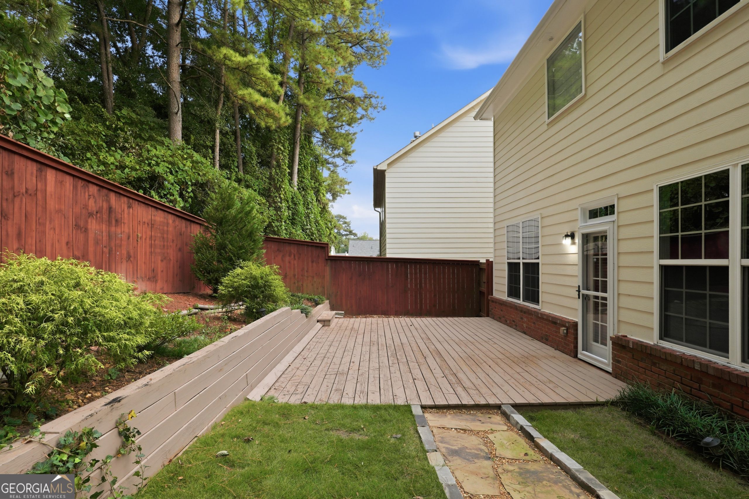 5659 Chatham Circle Norcross GA 30071
