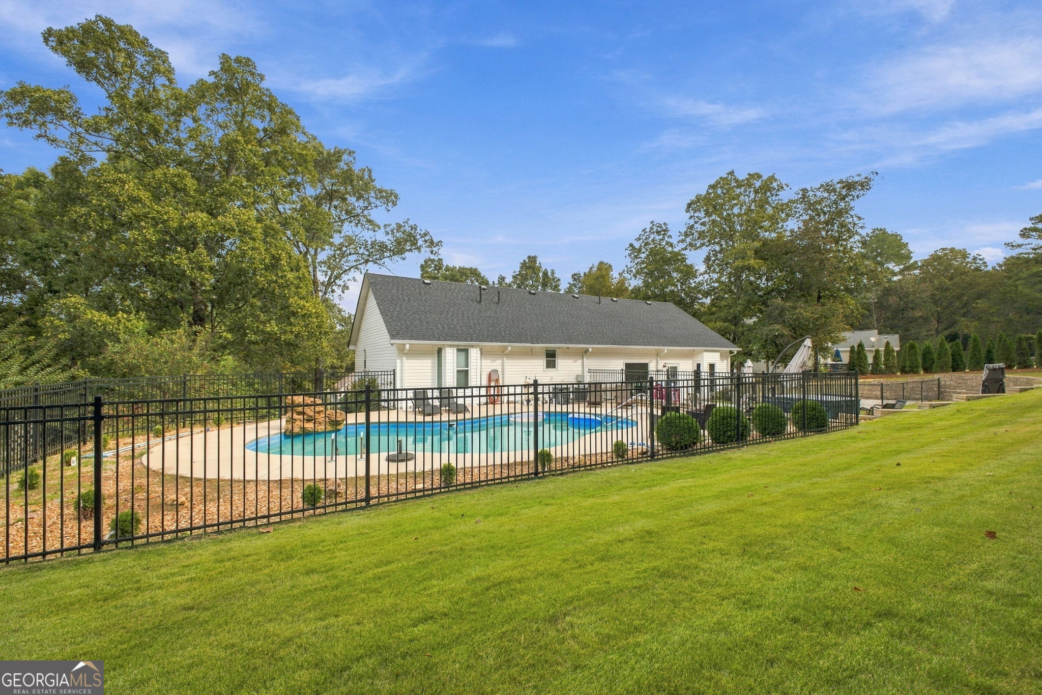 50 Pond Mill Court SE Silver Creek GA 30173