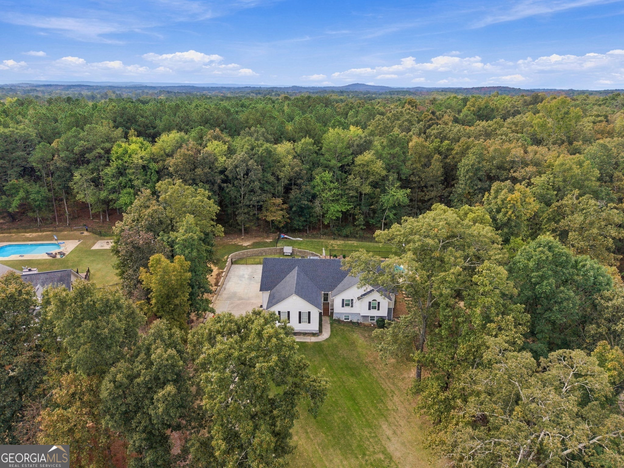 50 Pond Mill Court SE Silver Creek GA 30173