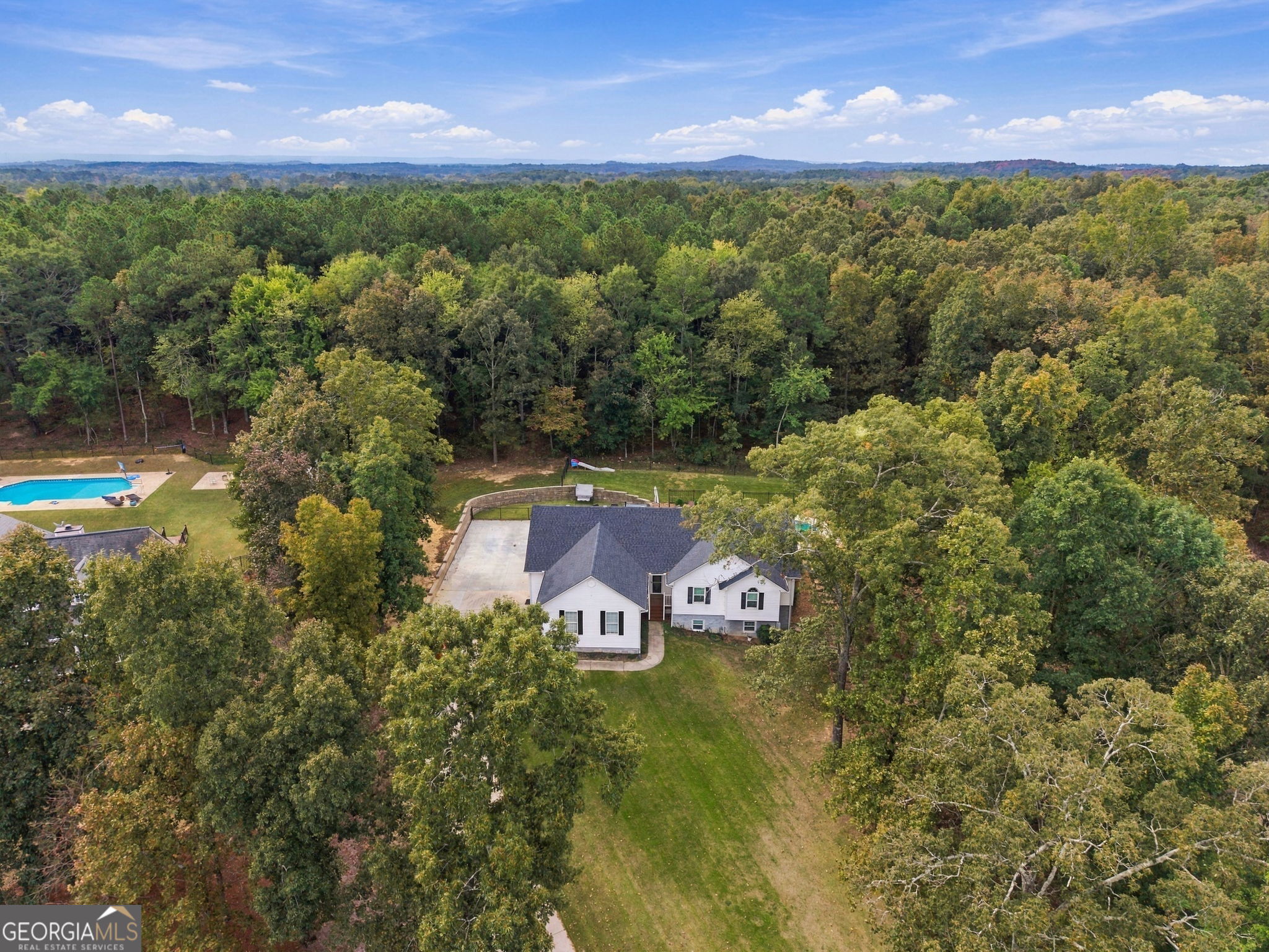 50 Pond Mill Court SE Silver Creek GA 30173