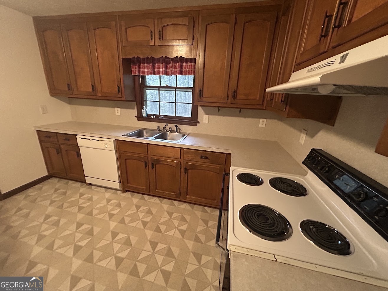 8896 Hickory Hollow Drive Douglasville GA 30135