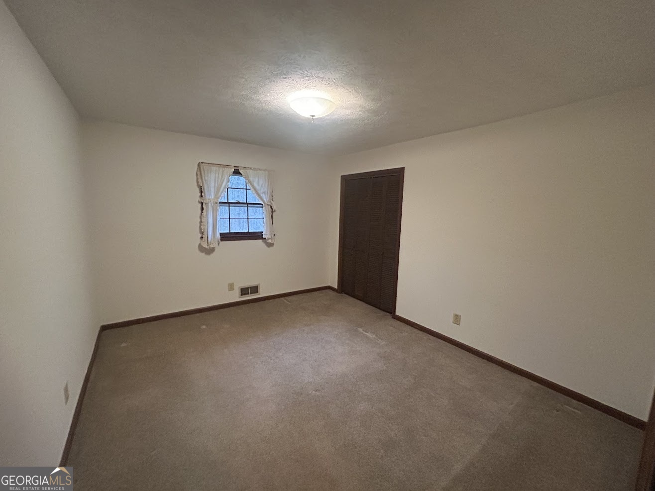 8896 Hickory Hollow Drive Douglasville GA 30135