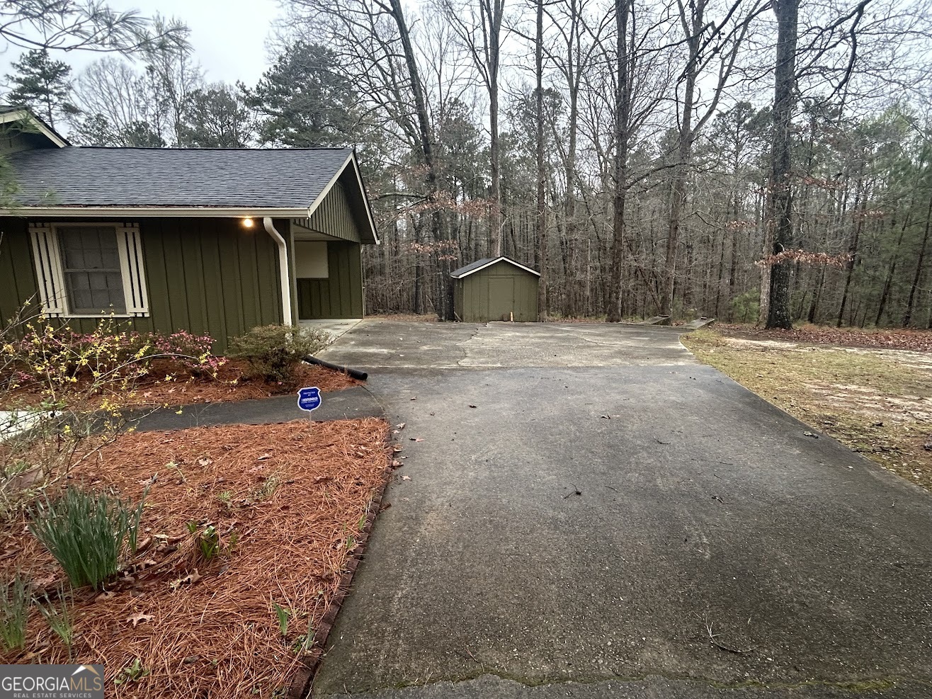 8896 Hickory Hollow Drive Douglasville GA 30135