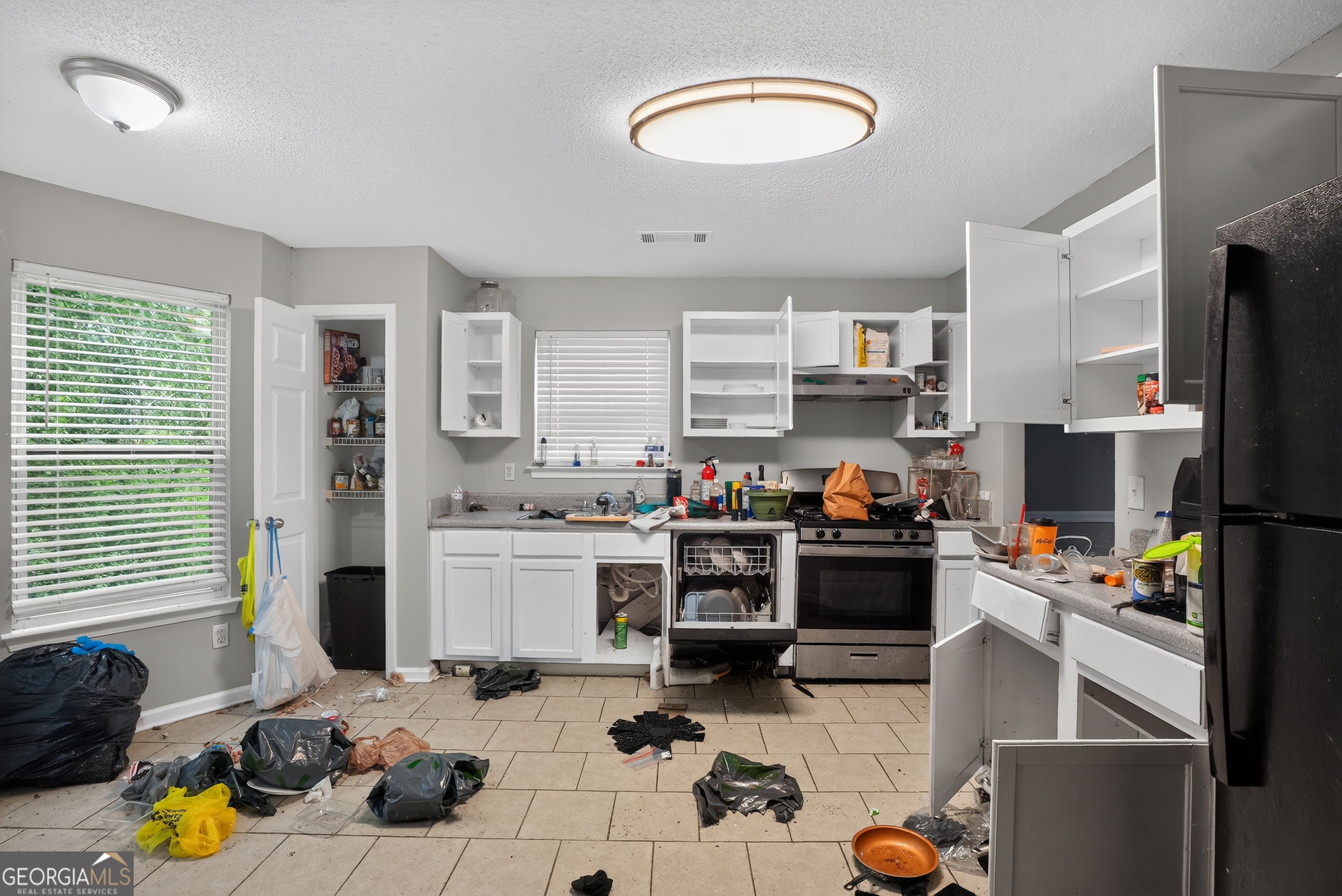 2735 Sand Lake Court College Park GA 30349
