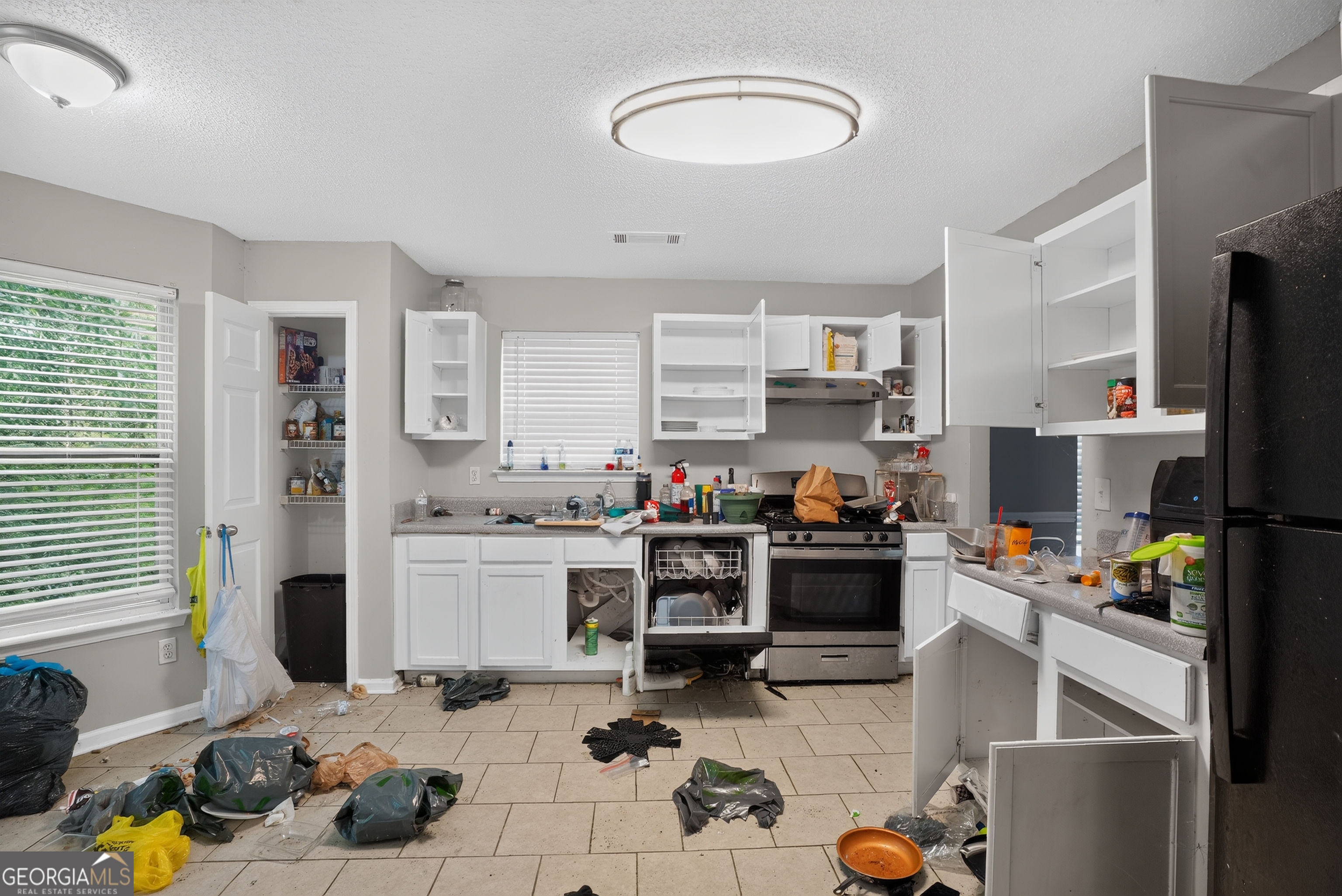 2735 Sand Lake Court College Park GA 30349
