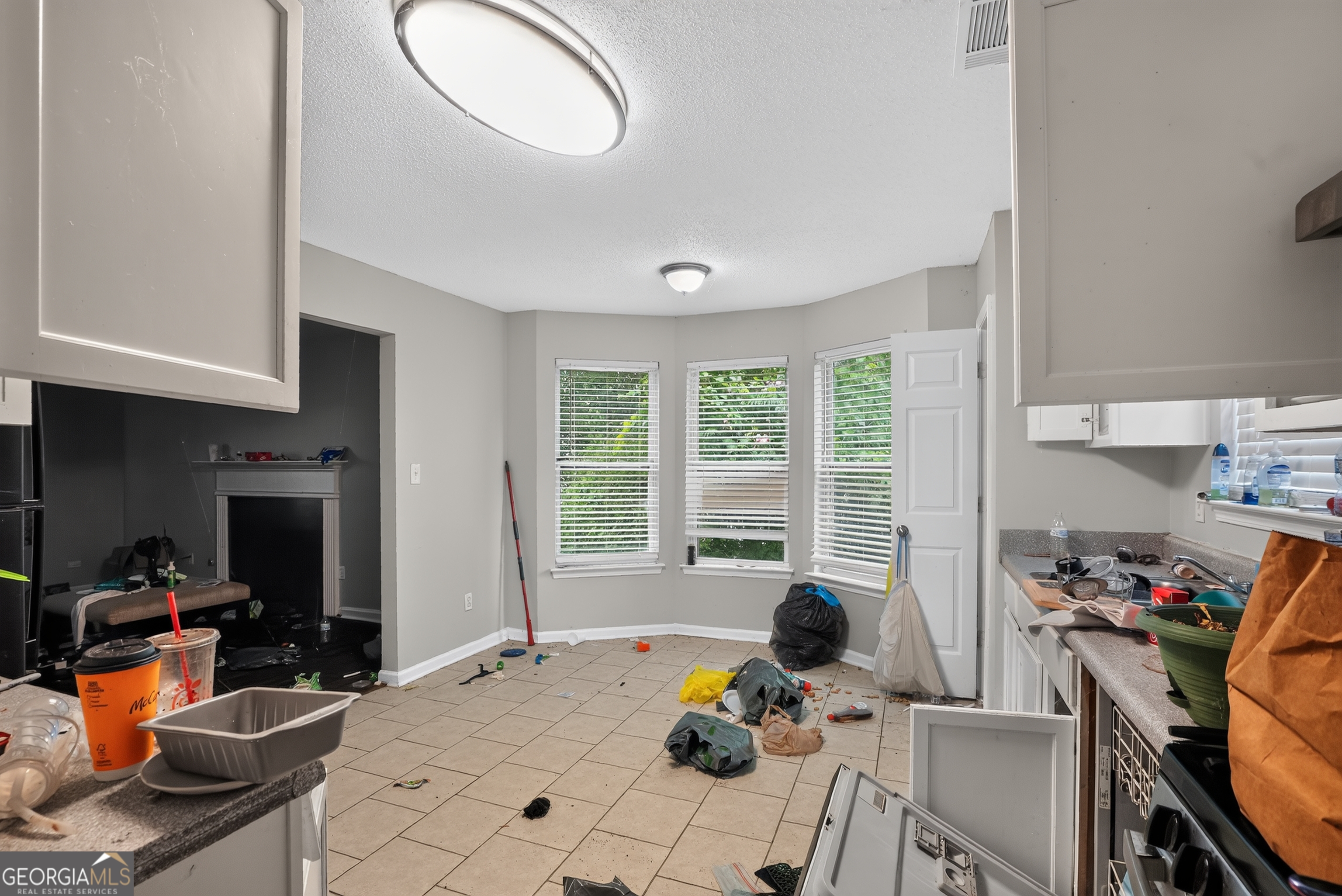 2735 Sand Lake Court College Park GA 30349