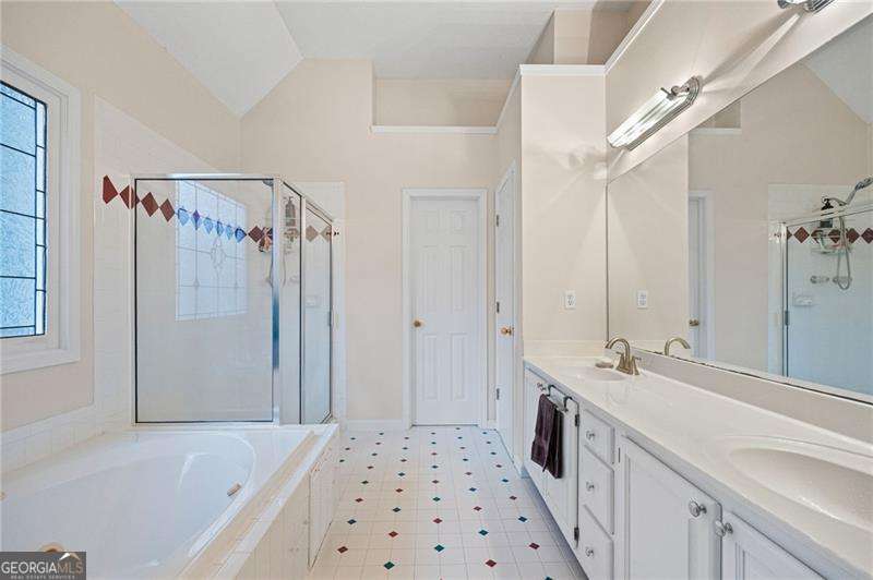 2204 Thicket Court NW Acworth GA 30102