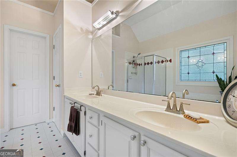2204 Thicket Court NW Acworth GA 30102