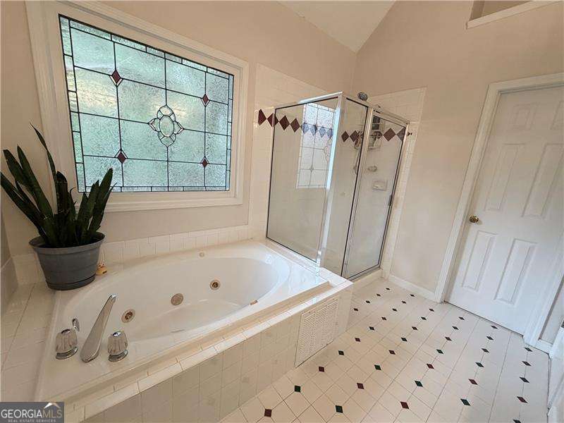 2204 Thicket Court NW Acworth GA 30102