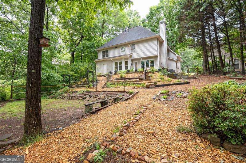 2204 Thicket Court NW Acworth GA 30102