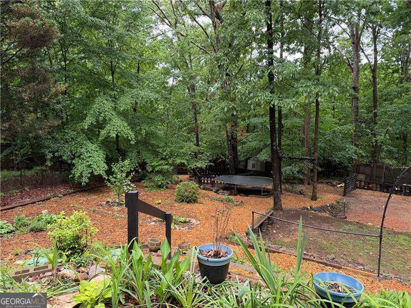 2204 Thicket Court NW Acworth GA 30102