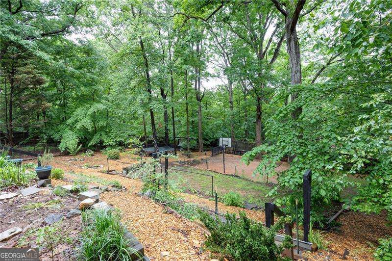 2204 Thicket Court NW Acworth GA 30102