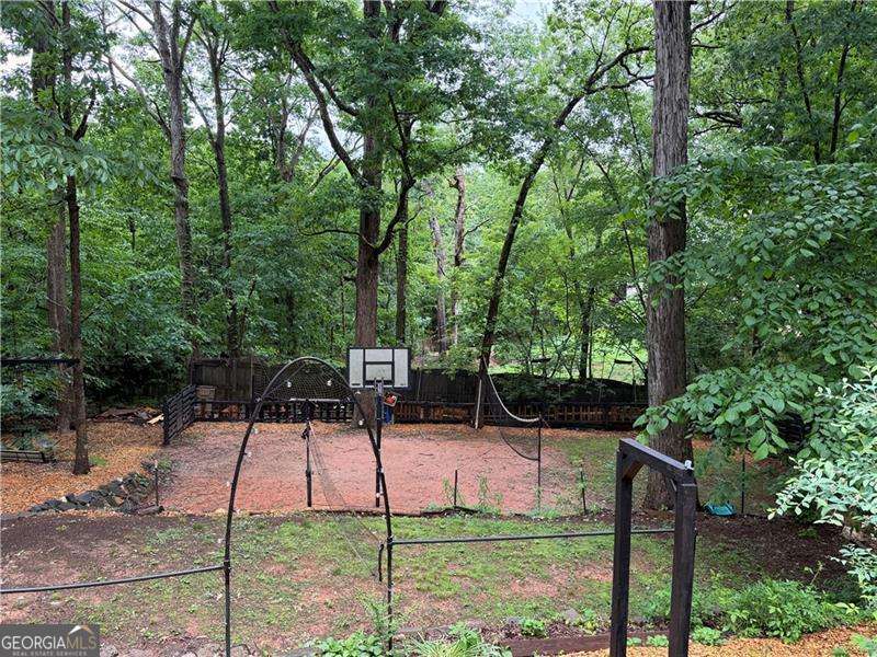 2204 Thicket Court NW Acworth GA 30102