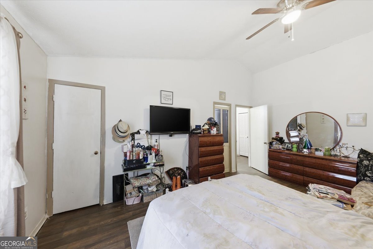 1232 Mill Lake Circle Stone Mountain GA 30088