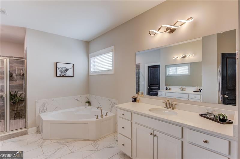 542 Flyingbolt Run Canton GA 30115