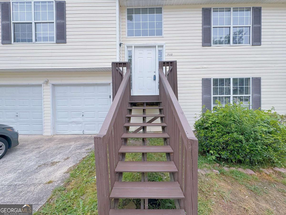 7112 Brecken Place Lithonia GA 30058