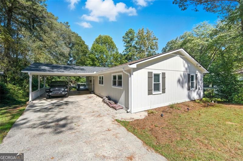 2011 Shadowwood Drive Marietta GA 30066