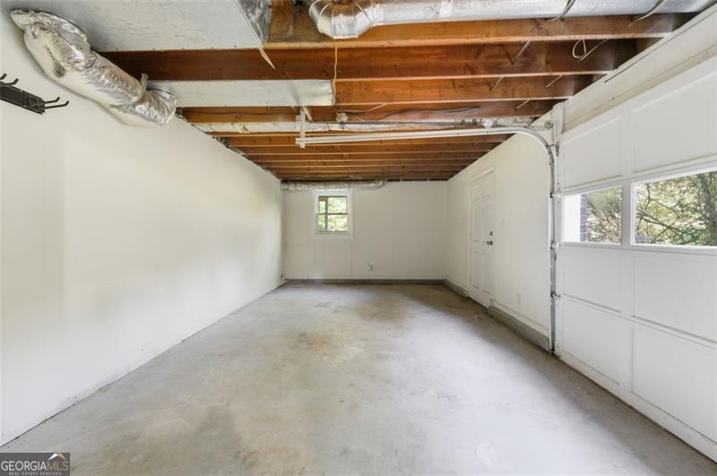 2011 Shadowwood Drive Marietta GA 30066