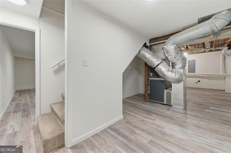 2011 Shadowwood Drive Marietta GA 30066