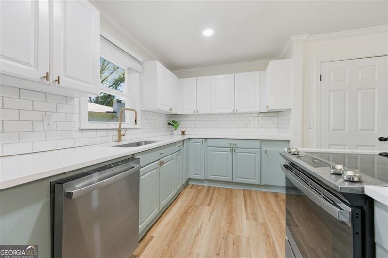 2011 Shadowwood Drive Marietta GA 30066