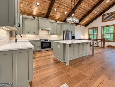 1878 Sweetwater Drive Clarkesville GA 30523