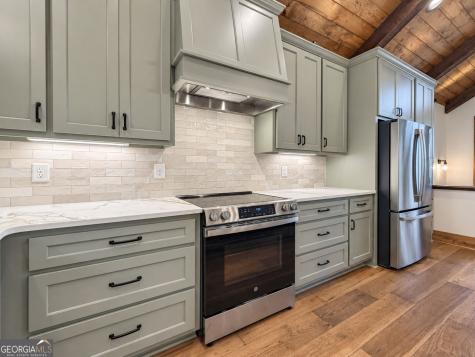 1878 Sweetwater Drive Clarkesville GA 30523