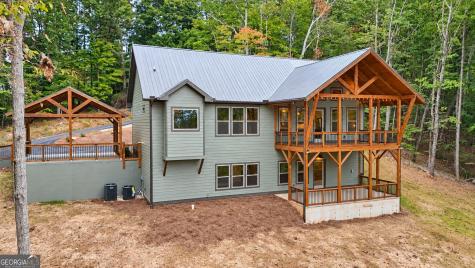 1878 Sweetwater Drive Clarkesville GA 30523