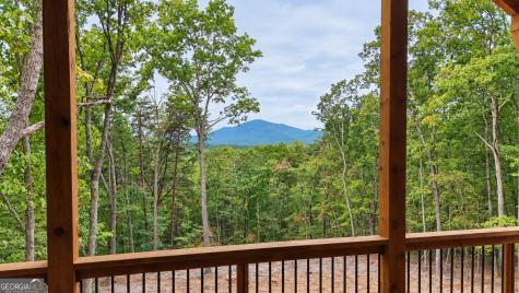 1878 Sweetwater Drive Clarkesville GA 30523