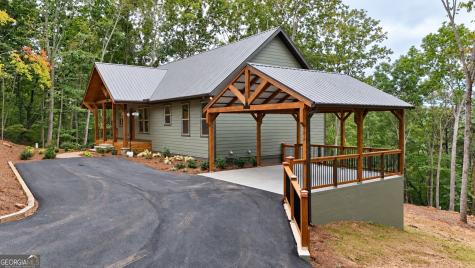 1878 Sweetwater Drive Clarkesville GA 30523