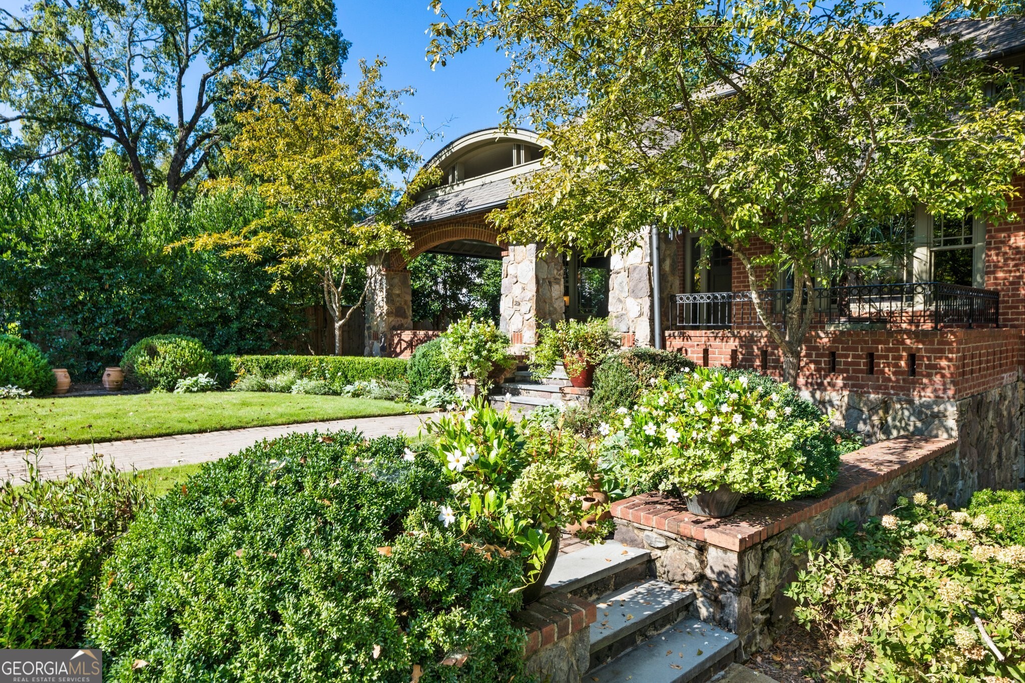 2220 Edison Avenue Atlanta GA 30305