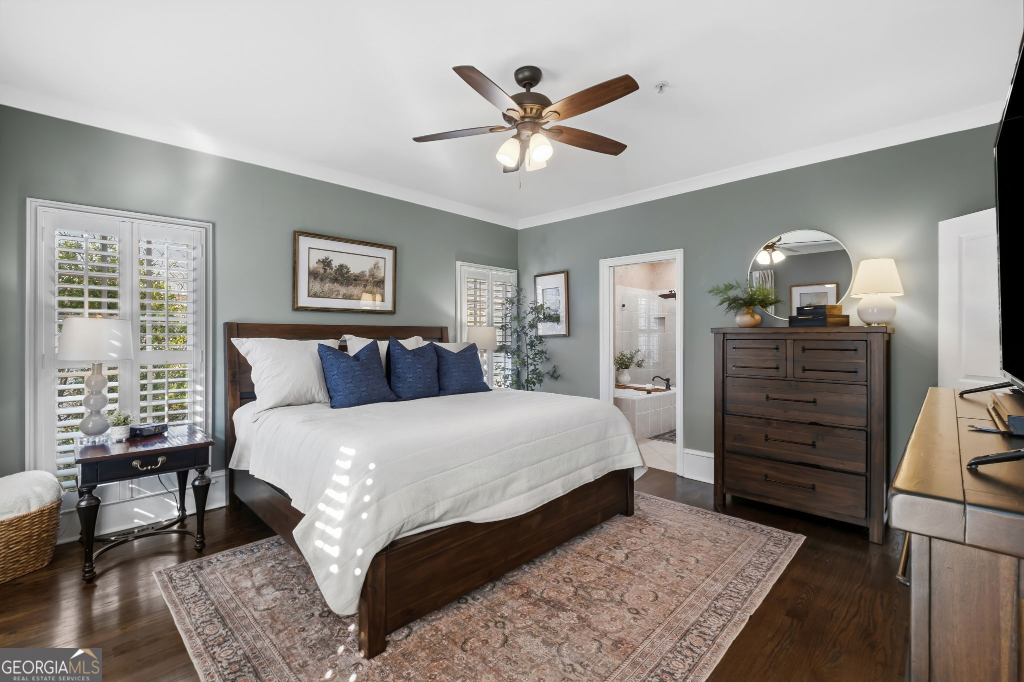 709 Hammond Drive Woodstock GA 30188