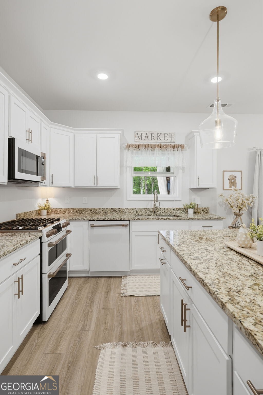188 Jim Thomas Road Demorest GA 30535