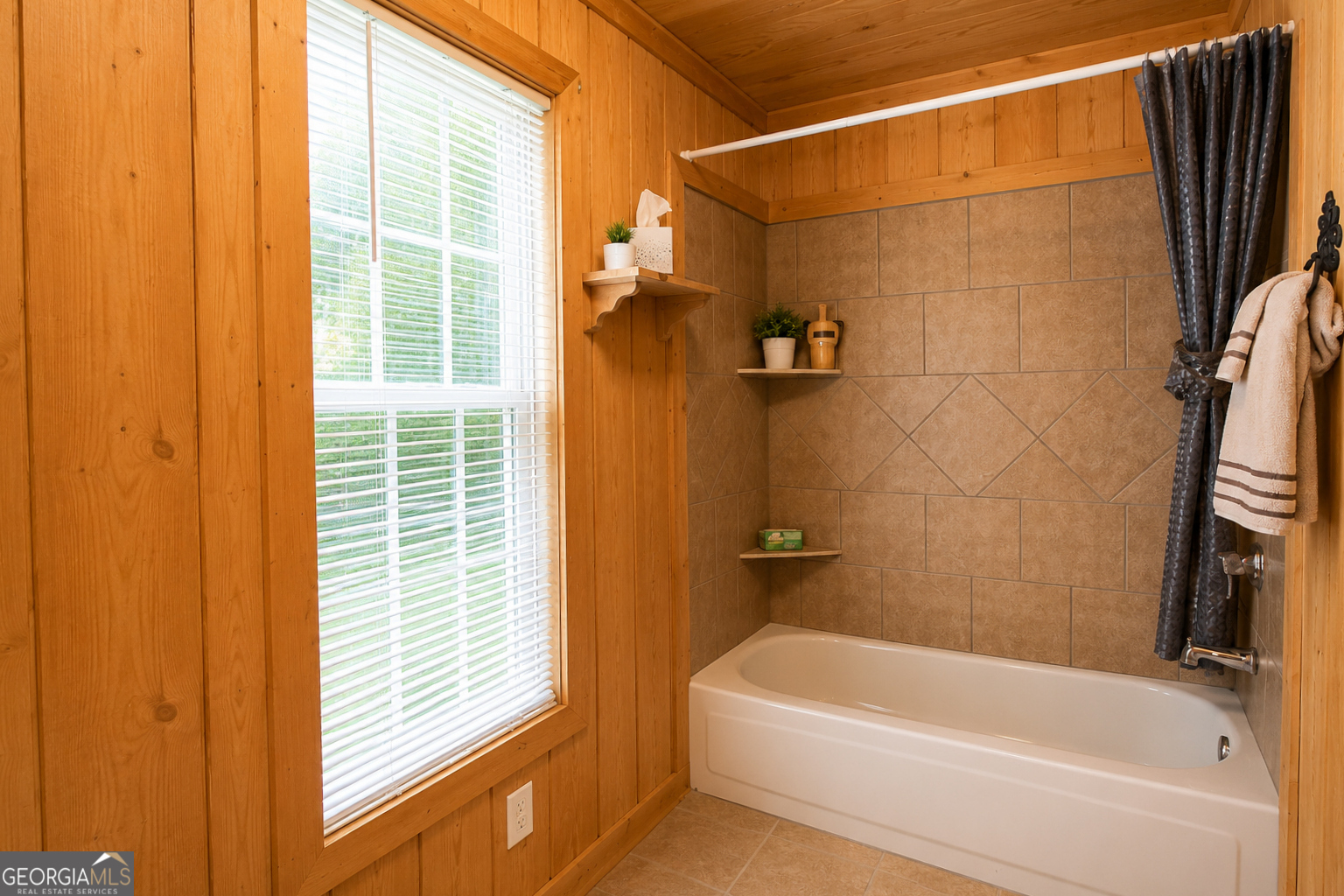 509 Buttrum Road NE Adairsville GA 30103